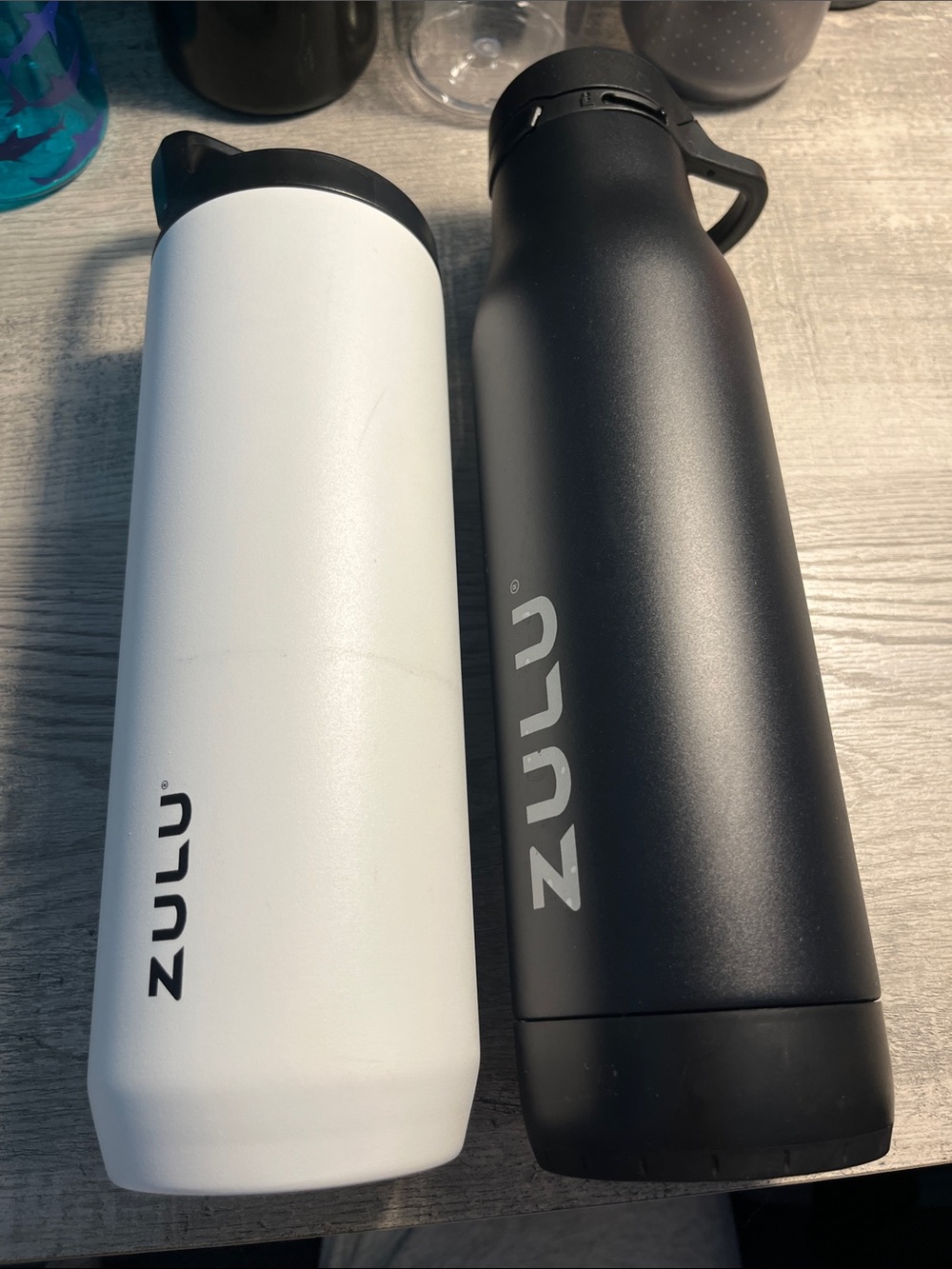 Zulu Stainless Steel Insulated Water Bottle — Black and White